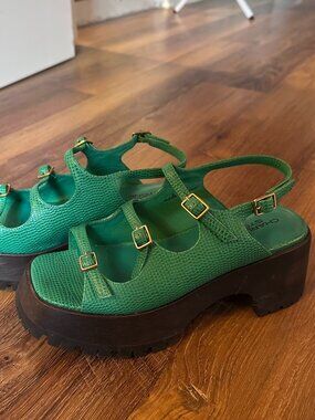 CHARLOTTE STONE Ira platform sandal